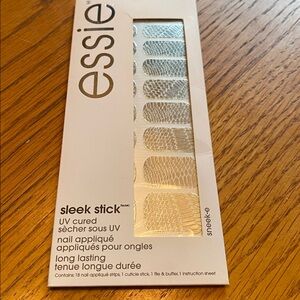 Sleek Stick UV Cured Nail Appliqués — Sneak-e (Silver)